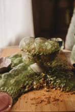 Load image into Gallery viewer, The Saltwater Collective -
Sea Moss Saltwater Fizz - Medium potion bubbles