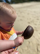 Load image into Gallery viewer, Qtoys - Coconut Sand Scoop