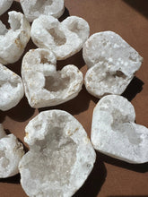 Load image into Gallery viewer, Moon Rituals - Agate Heart with natural druzy cave (4cm). Grounding, calming and protective—perfect gift for altar décor, meditation. christmas crystal gift.