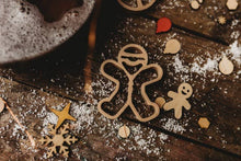 Load image into Gallery viewer, Kinfolk Pantry - Christmas traditional Cutter Set - Eco Playdough Tool