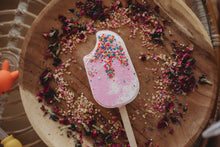 Load image into Gallery viewer, The Saltwater Collective - Sprinkle Ice Block - Fizz Bomb