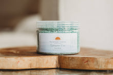 Load image into Gallery viewer, The Saltwater Collective -
Sea Moss Saltwater Fizz - Medium potion bubbles