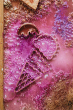 Load image into Gallery viewer, The Saltwater Collective - Mermaid Waters Saltwater Fizz - Medium potion bubbles