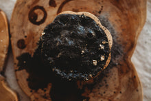Load image into Gallery viewer, The Saltwater Collective - Midnight Zone Saltwater Fizz - Medium potion bubbles