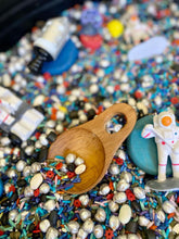 Load image into Gallery viewer, Papoose - Teak Mini Moon Scoop