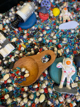 Load image into Gallery viewer, Papoose - Teak Mini Moon Scoop