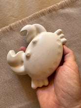 Load image into Gallery viewer, Jems Plaster Painting - Shelly the Shellebrating Crab DISCONTINUED