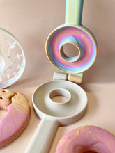 Load image into Gallery viewer, Beadie Bug Play - Eco Donut Making Kit - Rainbow Sprinkles