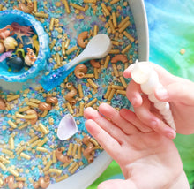 Load image into Gallery viewer, Curious By Nature Sensory Play - Seashore Sensory Base