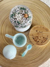 Load image into Gallery viewer, Creatively Hayles x Curious by Nature Sensory Play Gift Bundle - Frozen Winter Sensory Play Set - LAST ONE