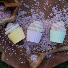 Load image into Gallery viewer, Kinfolk and Co. - Cupcake Eco Mould™ Set of 3
