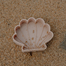 Load image into Gallery viewer, Kinfolk Pantry - Sea Shell Eco Mould™