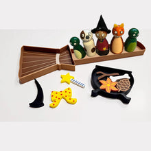 Load image into Gallery viewer, Little Explorer Eco Toys - Broomstick Eco Play Tray