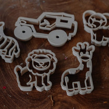 Load image into Gallery viewer, Kinfolk Pantry - Mini Safari Eco Cutter ™ Set