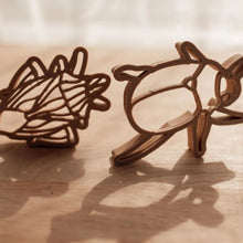 Load image into Gallery viewer, Kinfolk and Co. - Bug Eco Cutter™ Set