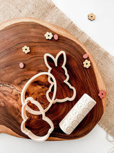 Load image into Gallery viewer, Papoose - Wood Scape Slices