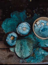 Load image into Gallery viewer, Wild Mountain Child - Dragon Food PlayFizz Crumble Cup