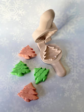 Load image into Gallery viewer, Beadie Bug Play - Eco Christmas Tree Press - Beige