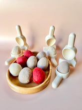 Load image into Gallery viewer, Beadie Bug Play - Eco Egg Press - Dragon Scales