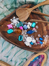 Load image into Gallery viewer, Glo with the Flo - Trinket Treasure Tub