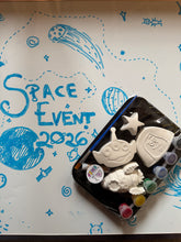 Load image into Gallery viewer, Jems Plaster Painting - Zoom to the Moon Pack