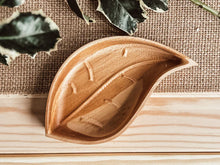 Load image into Gallery viewer, Beadie Bug Play - Wooden Mini Leaf Tray