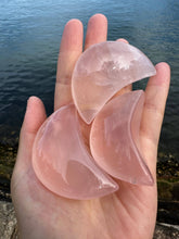 Load image into Gallery viewer, Moon Ritual - High-Quality Rose Quartz Moon (Approx. 5cm) – Self-Love & Healing Crystal , Christmas Crystal Gift