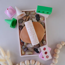 Load image into Gallery viewer, Play Sense - Eco Textured Roller | Construction