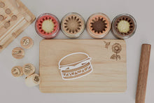 Load image into Gallery viewer, Beadie Bug Play - Hamburger Bio Cutter