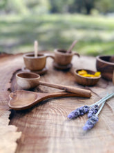 Load image into Gallery viewer, Papoose - Teak Heart Spoons
