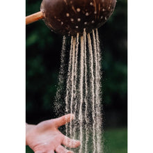 Load image into Gallery viewer, Qtoys - Coconut Sand Scoop