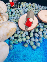 Load image into Gallery viewer, Wood Slices Medium - 8 slices