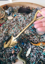 Load image into Gallery viewer, Shovels and Spades for Play