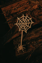 Load image into Gallery viewer, Kinfolk Pantry - Halloween Eco Spider Bubble Wand