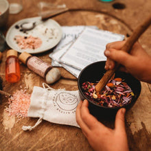 Load image into Gallery viewer, The Little Potion š¶š.- Enchanted Garden Mindful Potion Kit