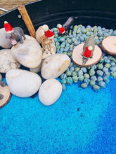 Load image into Gallery viewer, Wood Slices Medium - 8 slices