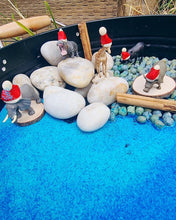 Load image into Gallery viewer, Wood Slices Medium - 8 slices