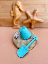 Load image into Gallery viewer, Beadie Bug Play - Bucket and Spade Set Teal