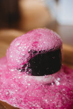 Load image into Gallery viewer, The Saltwater Collective - Anemone Saltwater Fizz - Medium potion bubbles
