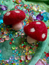 Load image into Gallery viewer, Papoose - Mini Wool Felt Mushroom (1 Piece)
