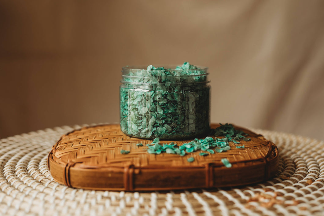The Saltwater Collective - Tranquil Waters - Iridescent Scales 150g
