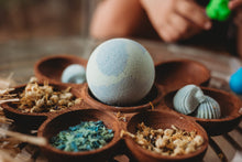 Load image into Gallery viewer, The Saltwater Collective - 
Earth Fizz Bomb
