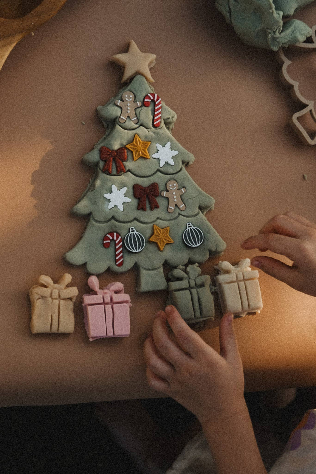 Kinfolk Pantry - Christmas Tree Playdough Decorating Kit