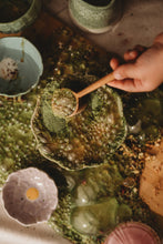 Load image into Gallery viewer, The Saltwater Collective - 
Sea Moss Saltwater Fizz - Medium potion bubbles
