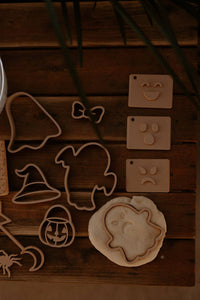 Kinfolk Pantry - Ghost Stamp and Cutter Set - Halloween Eco Playdough Tool