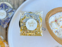 Load image into Gallery viewer, Botanicals- Organic Chamomile Petal Confetti for Nature Play 8grams
