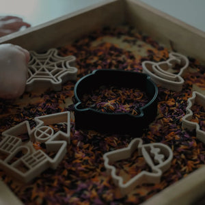 Kinfolk Pantry - Halloween Cauldron Sensory Eco Mould