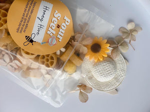 Time To Be Sensory - Pour N Seek Pouch - Instant Sensory Play - Honeybee
