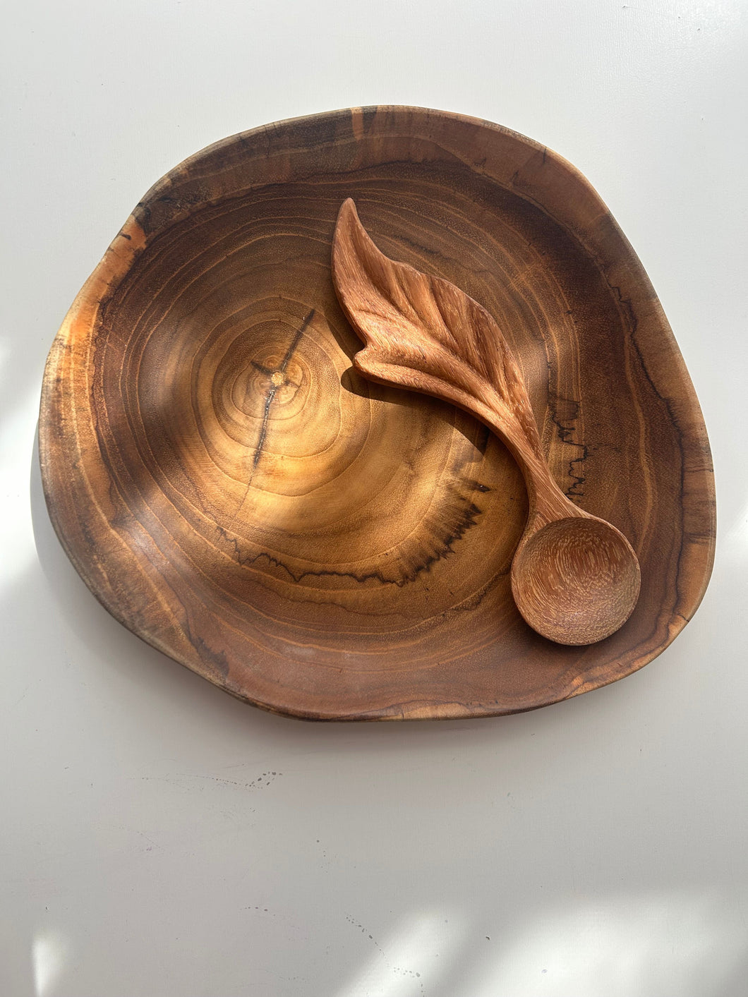 Papoose - Natural Shaped teak plate (1 plate)