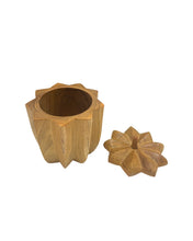 Load image into Gallery viewer, Papoose - Nona Pot with Lid
